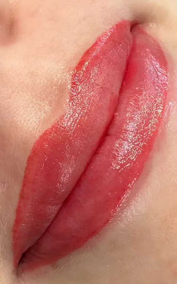 Lippen-Permanent-Make-up – Nachher